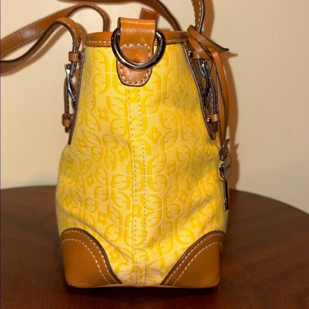 Fossil  satchel  Crossbody bag  fabric yellow print brown leather trim 3 compart